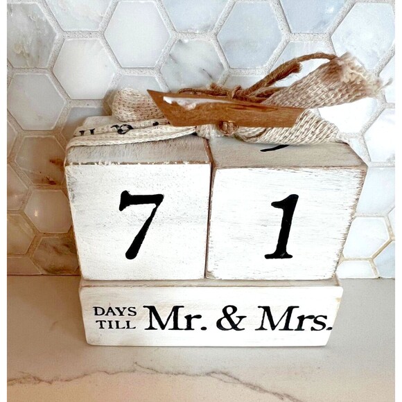 Mud Pie Countdown to Mr and Mrs Block Set  Bridal or  Engagement Gift  NEW - Picture 1 of 6